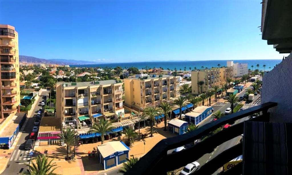 Apartamento Roquetas De Mar Urbanizacion, 2 Dormitorios, Gran Terraza Con Vista Al Mar, Wi-Fi, Parking Y Piscina Esterno foto