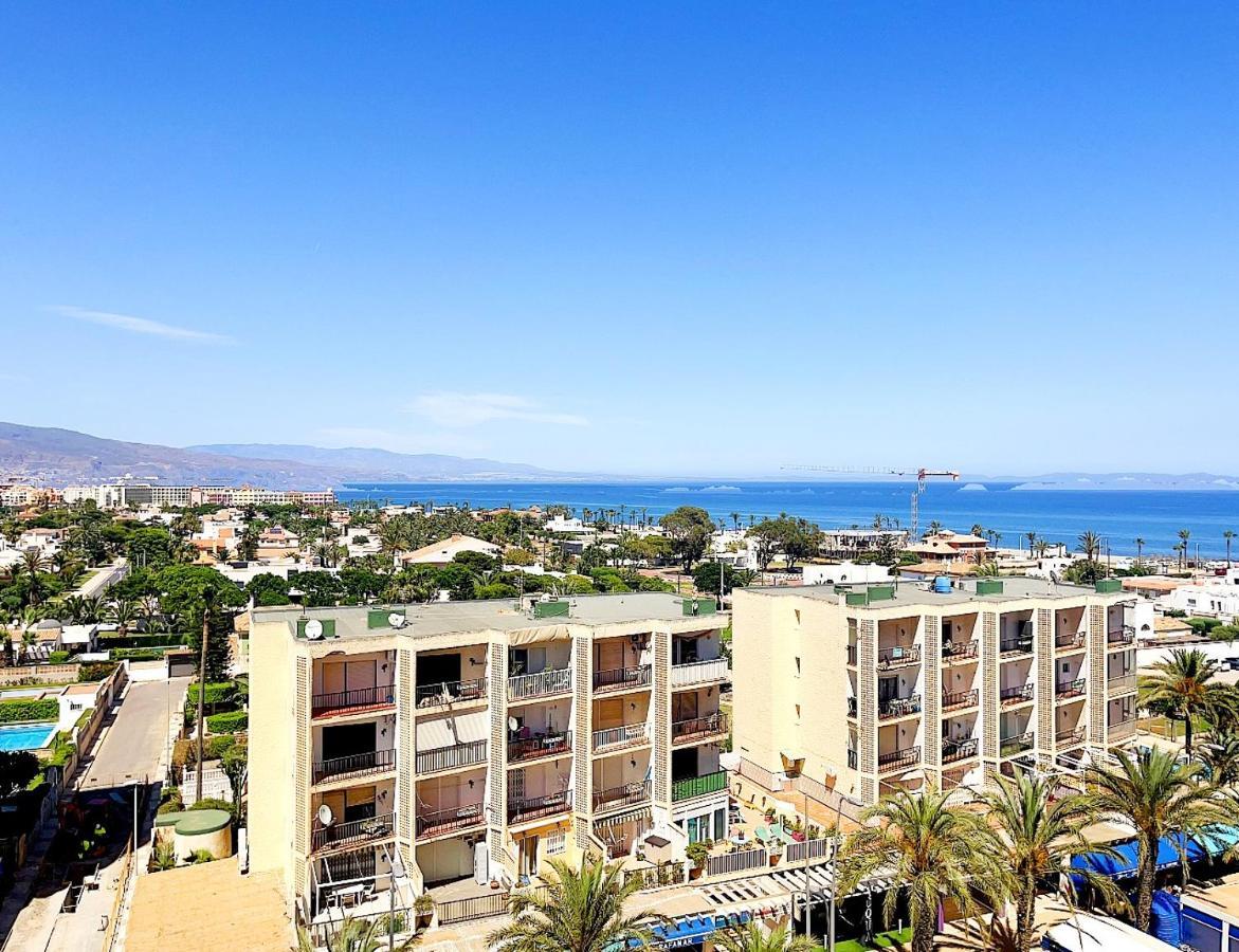 Apartamento Roquetas De Mar Urbanizacion, 2 Dormitorios, Gran Terraza Con Vista Al Mar, Wi-Fi, Parking Y Piscina Esterno foto